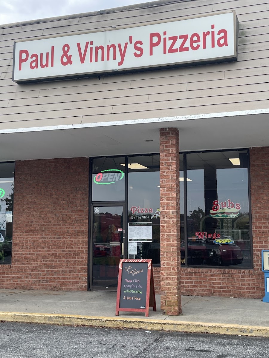 Paul & Vinny’s Pizzeria